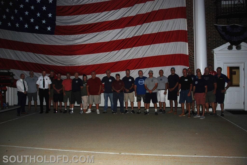 9/11 Flag Raising at 0600