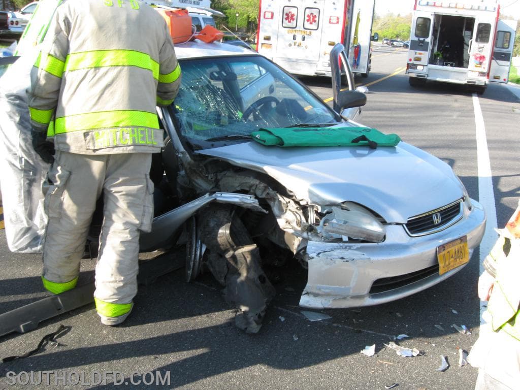 Car vs. Pole on Route 48