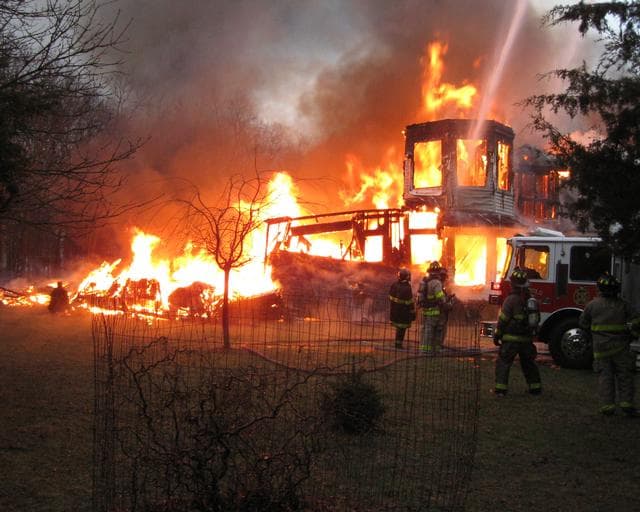 Great Hog Neck House Fire - N Bayview Fire Detail A.jpg