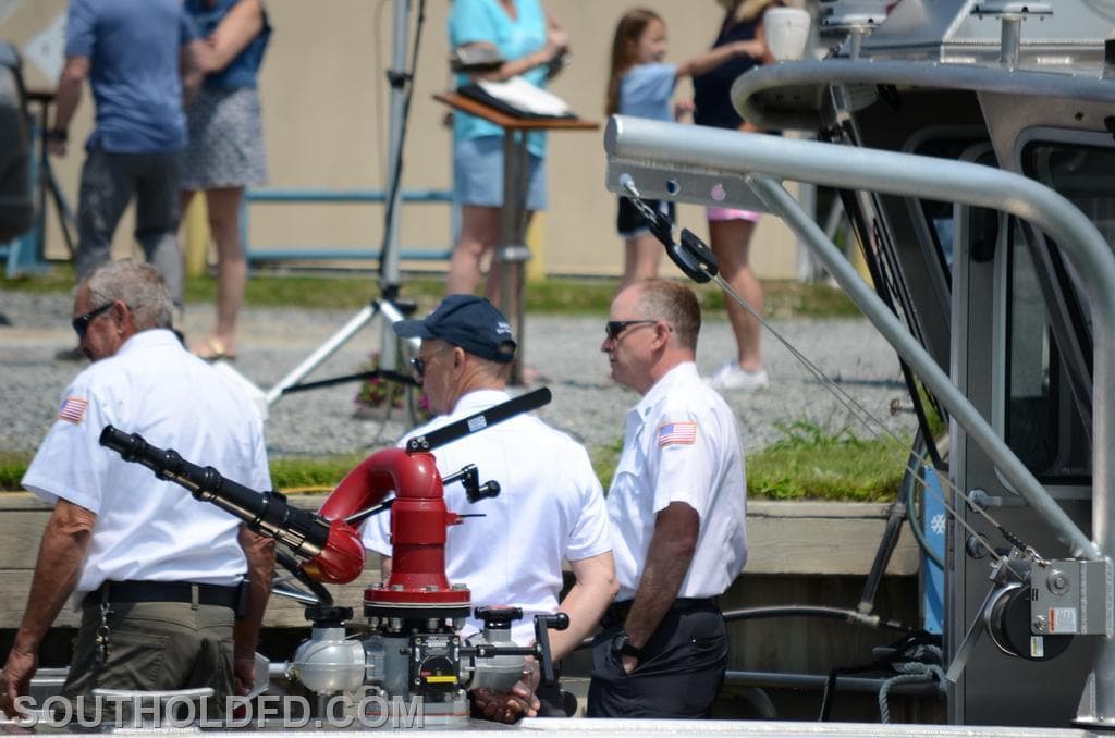 Southold FD Rescue/Fire Boat 8-4-10 Christening Ceremony at Goldsmith's Marina - DSC_0071.JPG